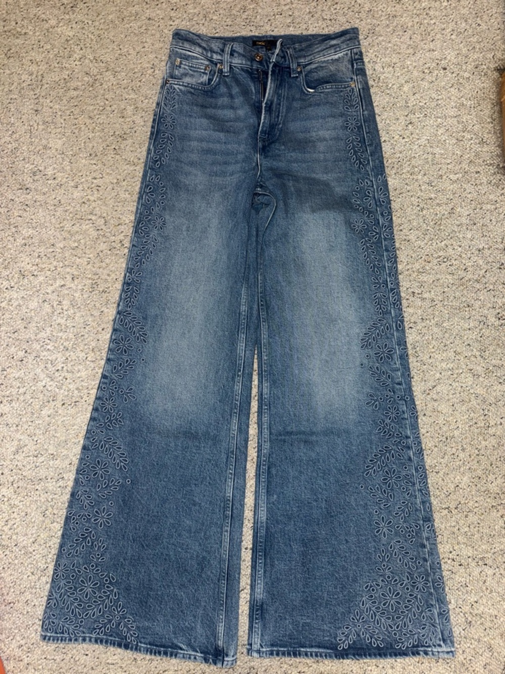 Maje Embroidered Wide-Leg Jeans - Medium Blue